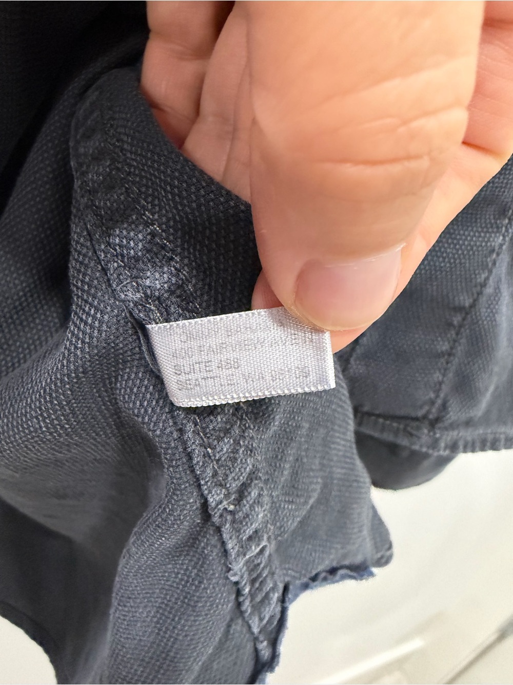 Tommy Bahama Men’s Button-Down Shirt | Size XL | Charcoal Gray I Cotton Tencel - Picture 7 of 12